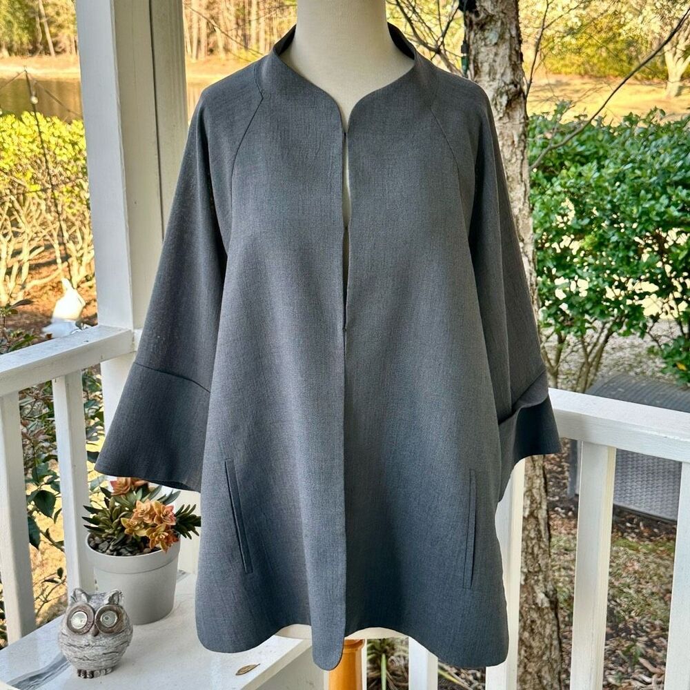 Emmelle Grey 3/4 Sleeve Jacket